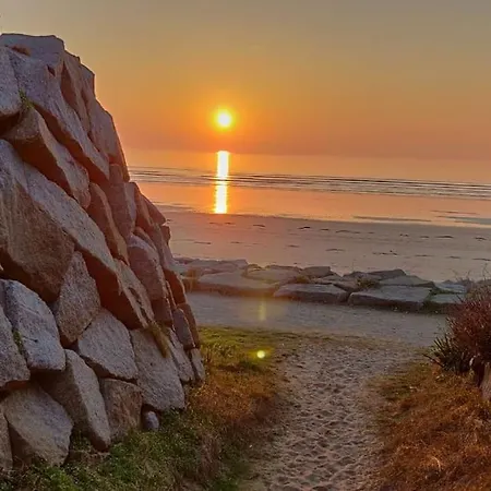 La Chaloupe De Jullouville-les-Pins