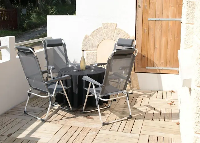 La Chaloupe De * Jullouville-les-Pins