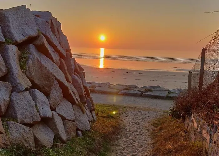 La Chaloupe De Jullouville-les-Pins